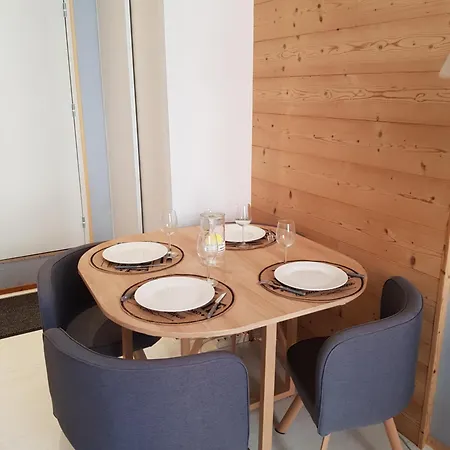 Le Petit De Apartment